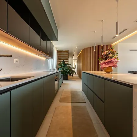 Hera Zadarvillas * 자다르